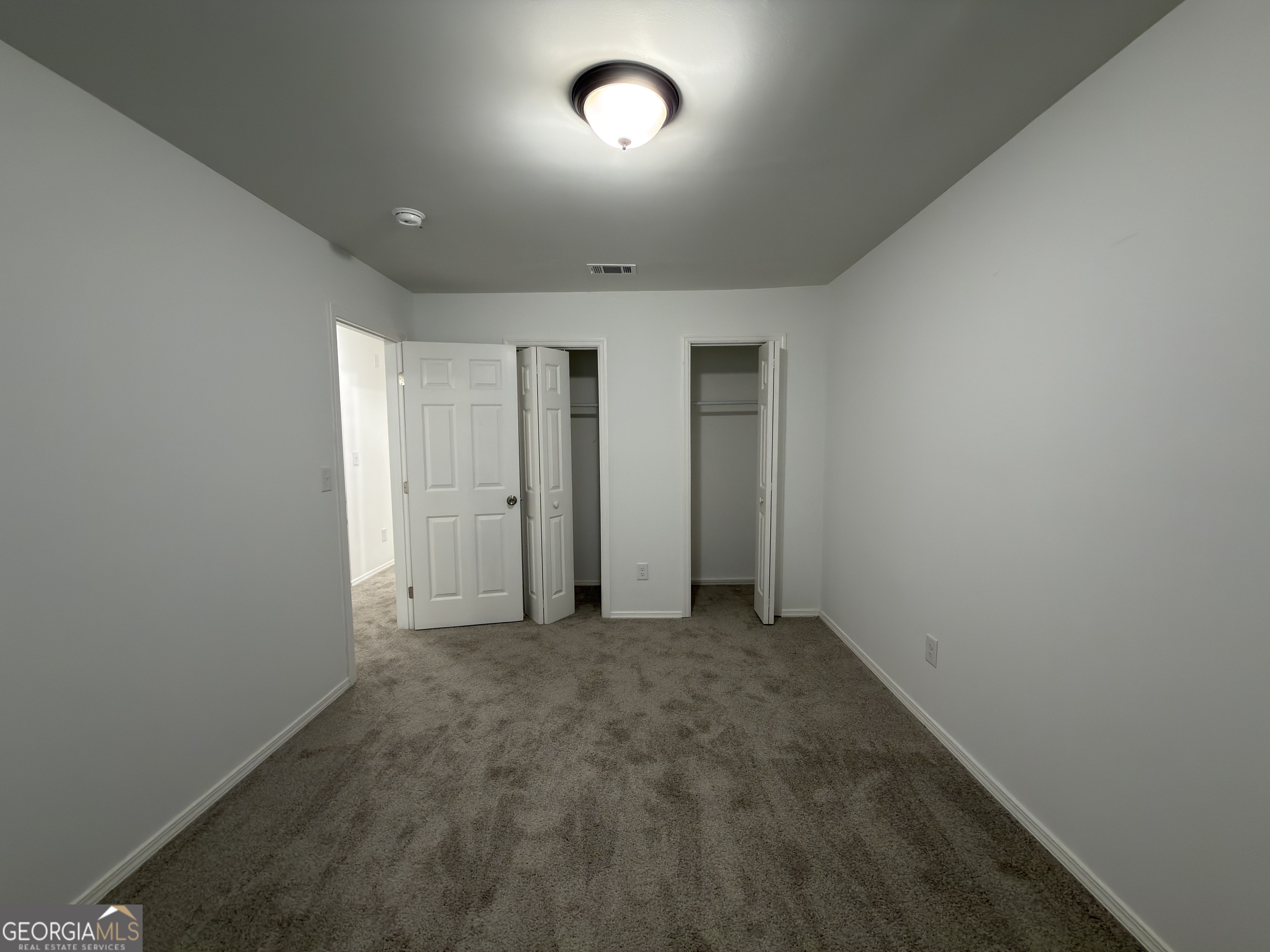 2113 Pine Tree Trail South Fulton GA 30349