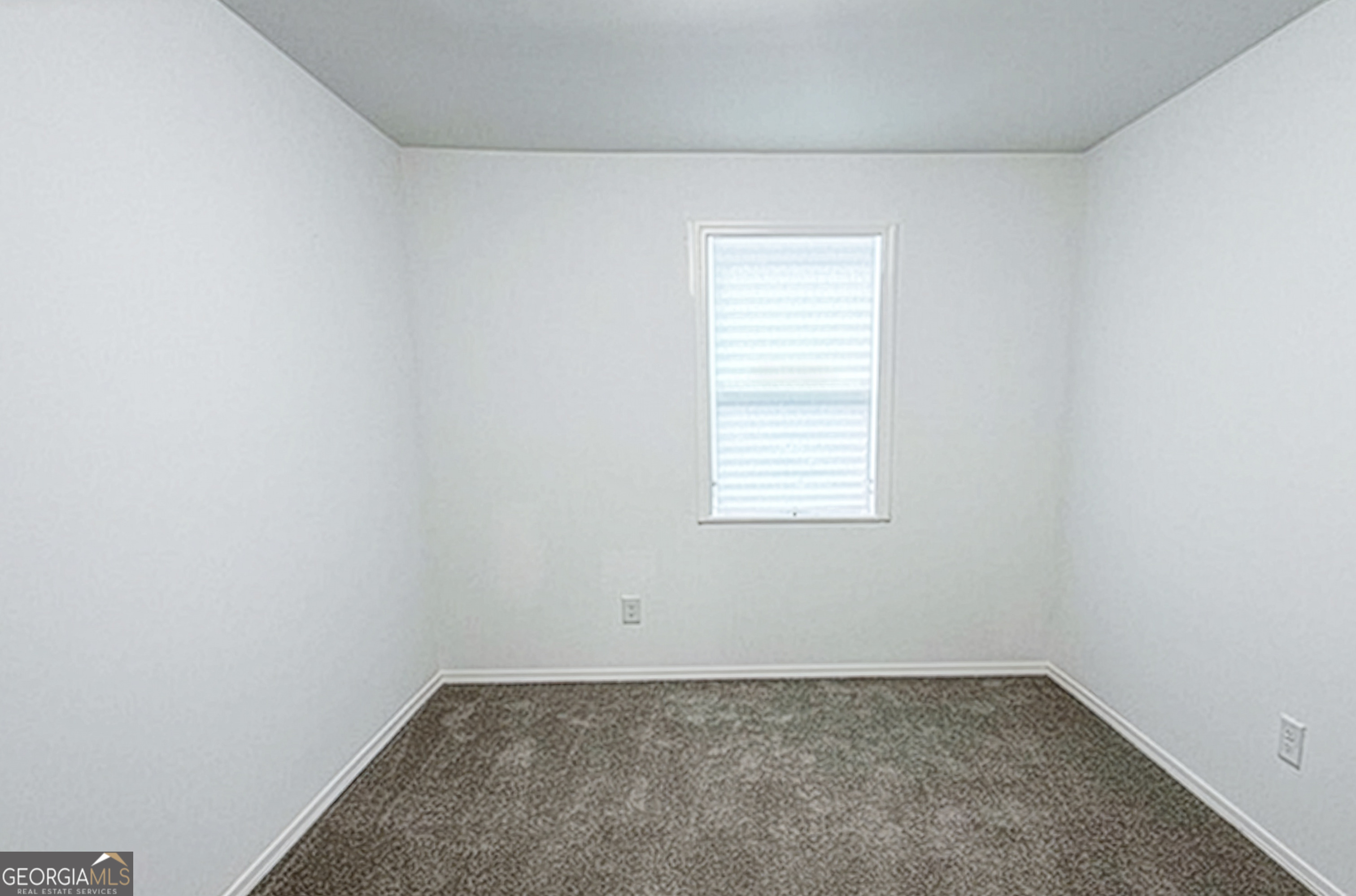 2113 Pine Tree Trail South Fulton GA 30349