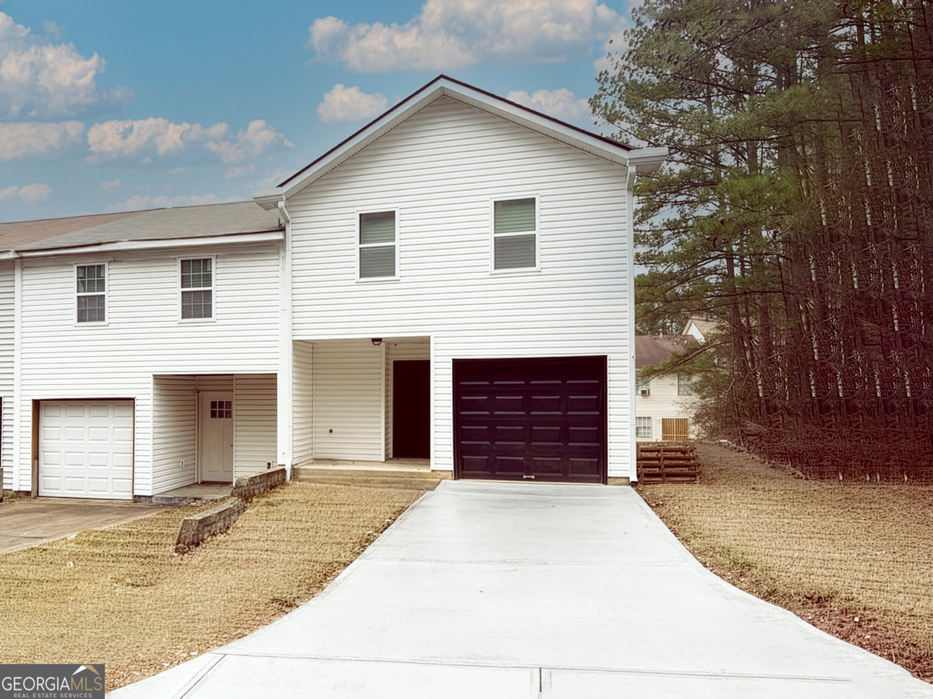 2113 Pine Tree Trail South Fulton GA 30349