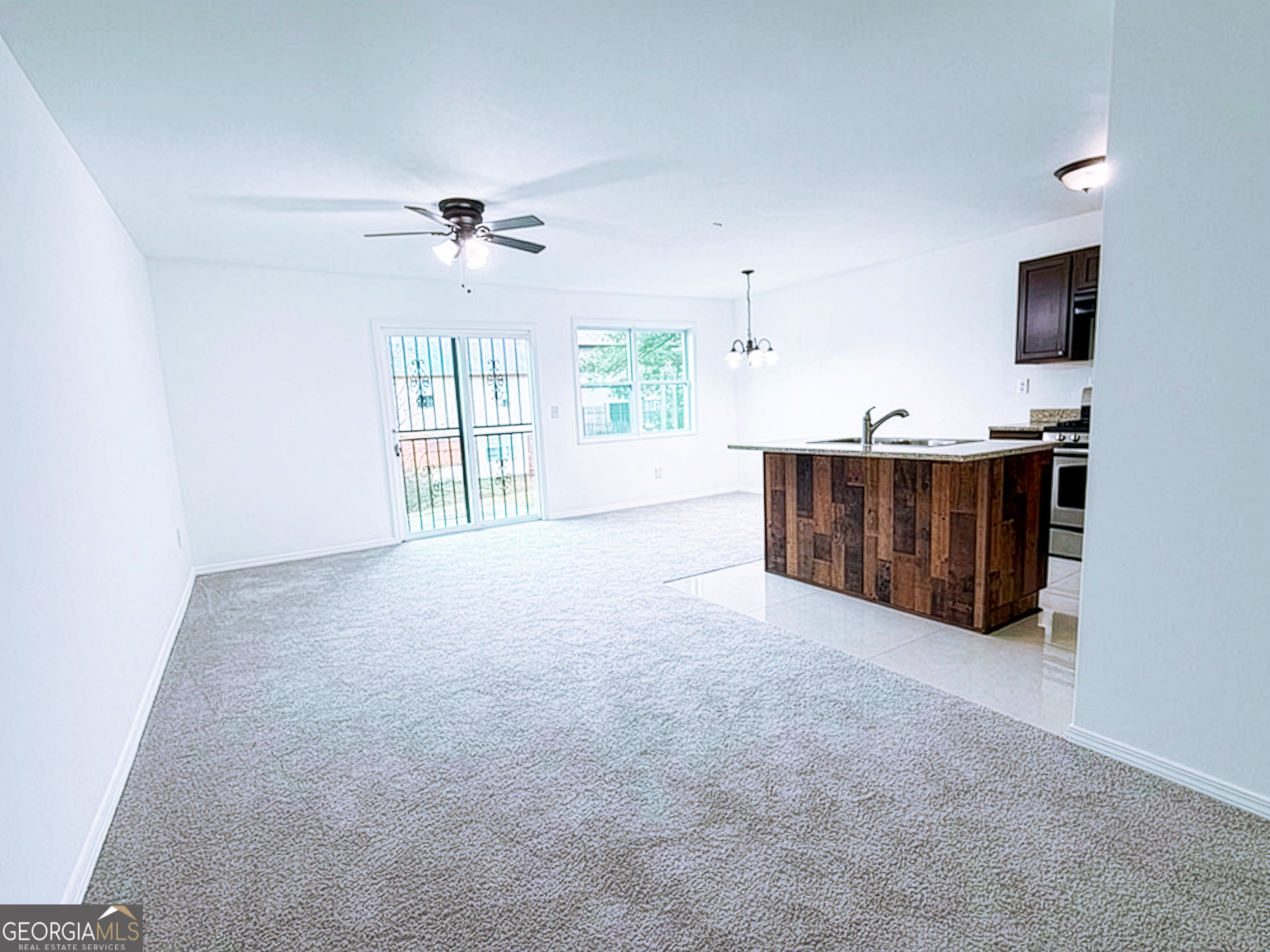 2113 Pine Tree Trail South Fulton GA 30349