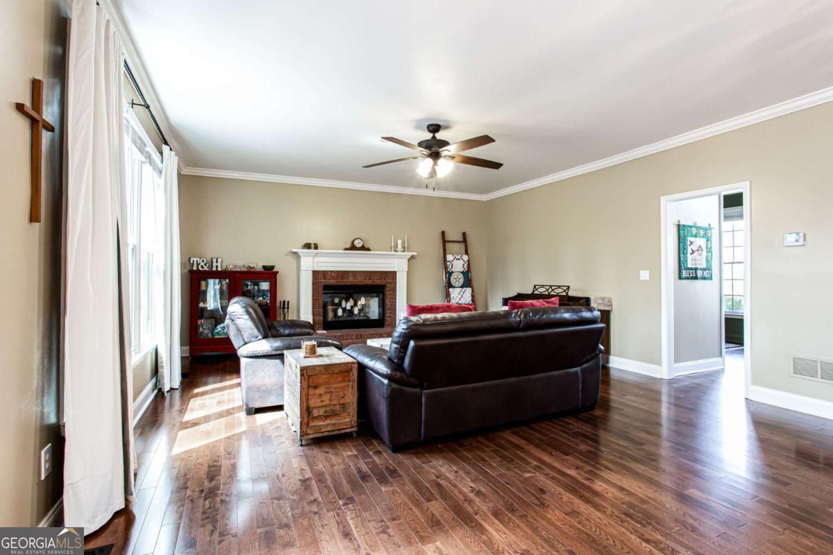 3837 Princeton Oaks NW Kennesaw GA 30144