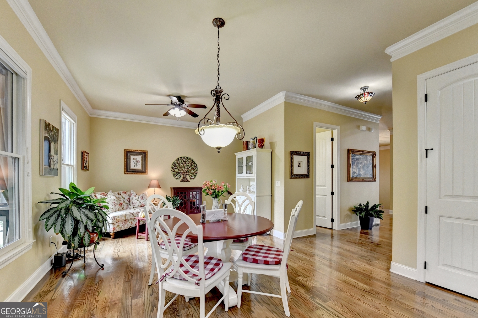 221 Trecastle Square Canton GA 30114
