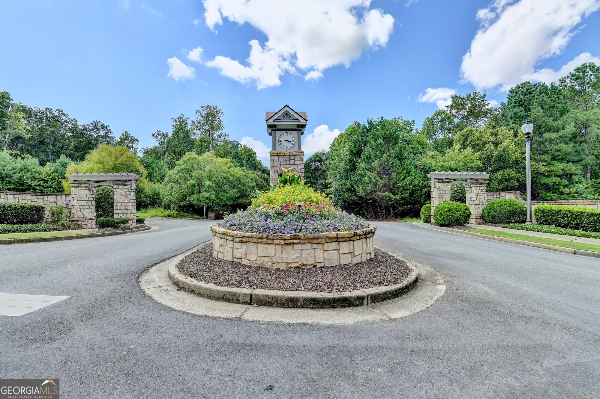 221 Trecastle Square Canton GA 30114