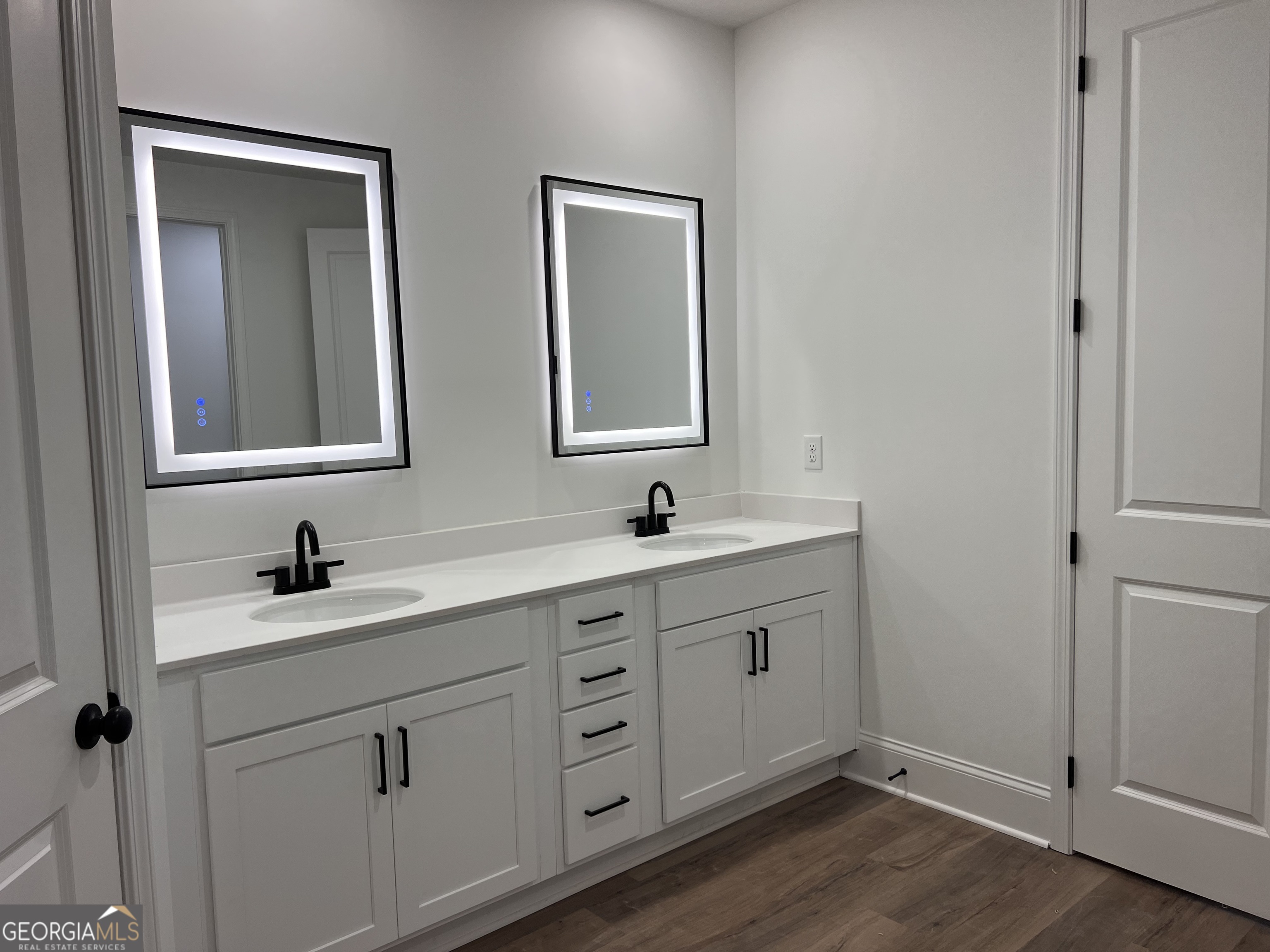 63 Thomaston Street Newnan GA 30263