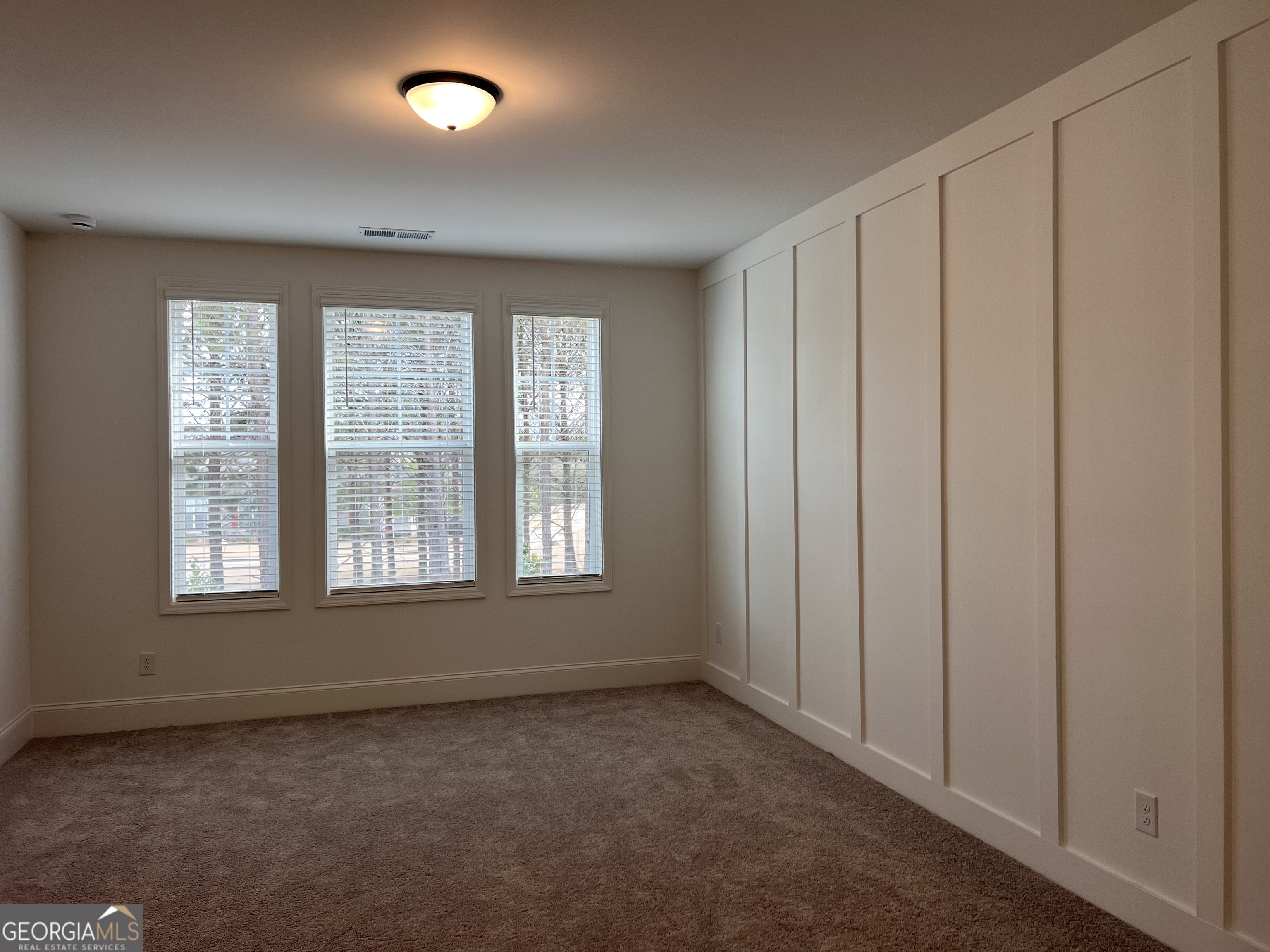 63 Thomaston Street Newnan GA 30263