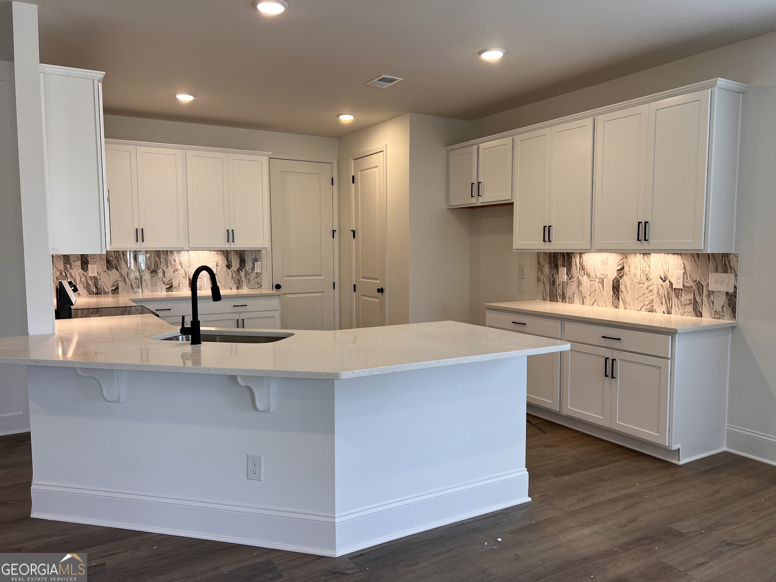 63 Thomaston Street Newnan GA 30263