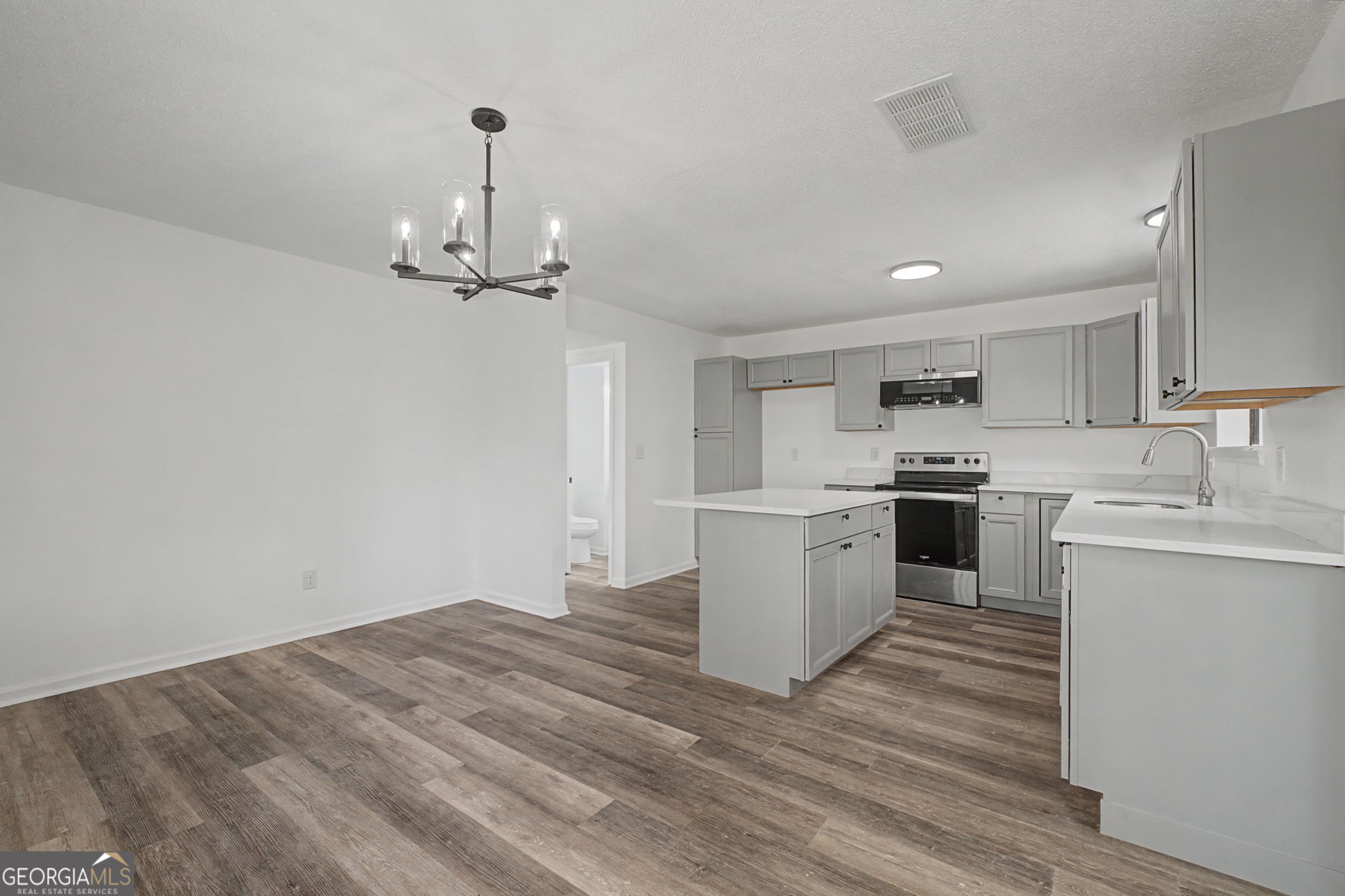 6788 E Woodridge Place Douglasville GA 30135