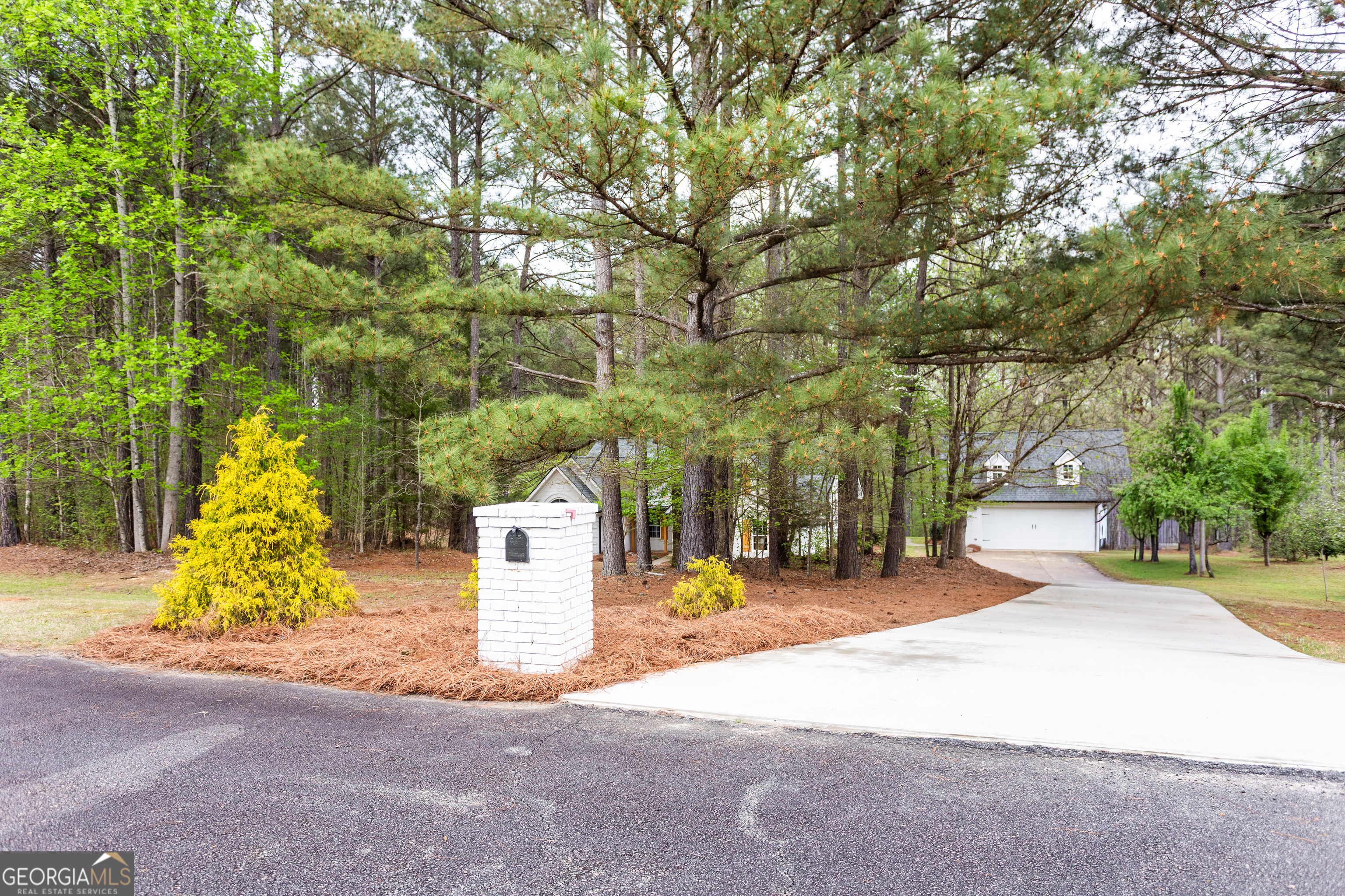 1020 Brenda Lane Madison GA 30650