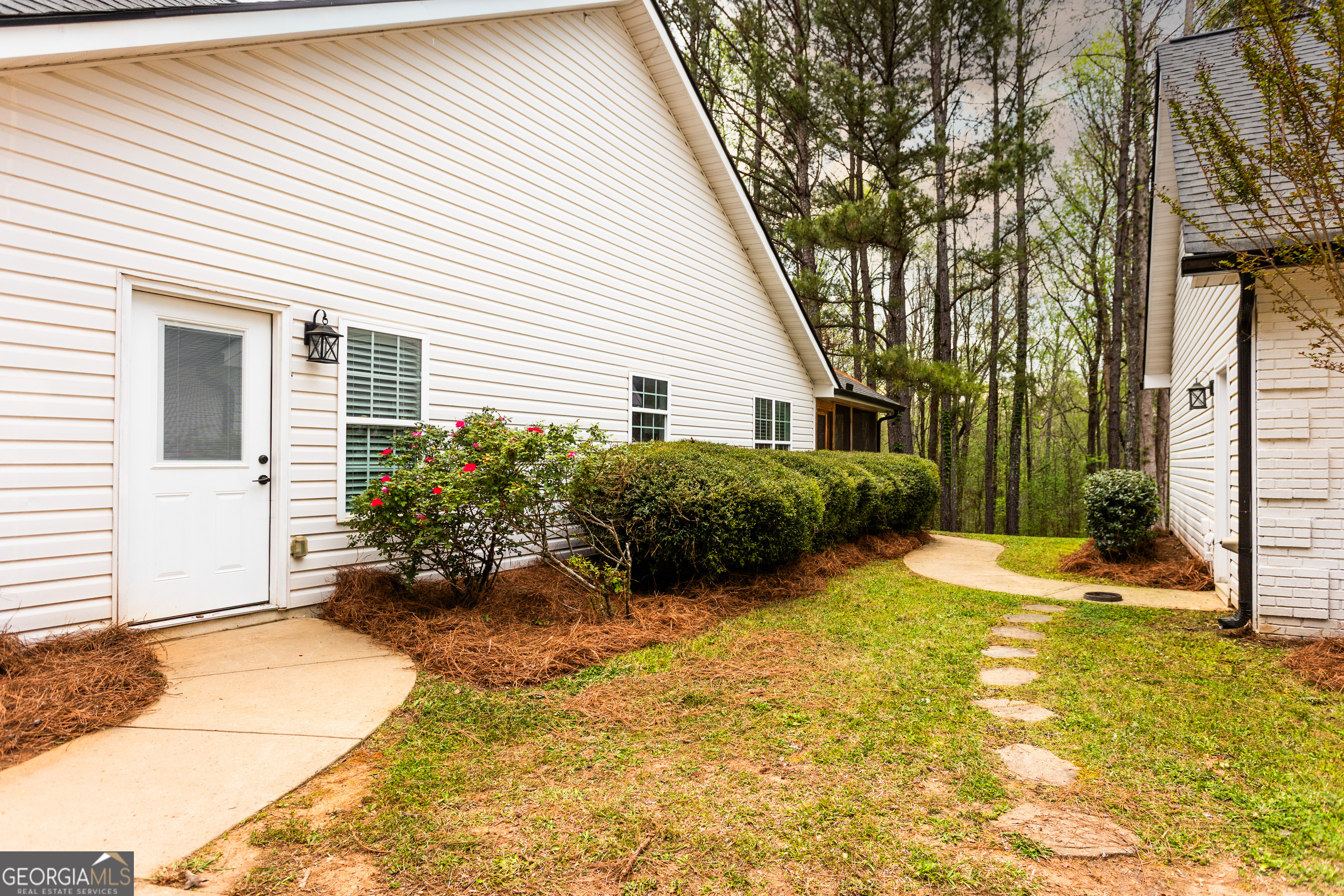 1020 Brenda Lane Madison GA 30650