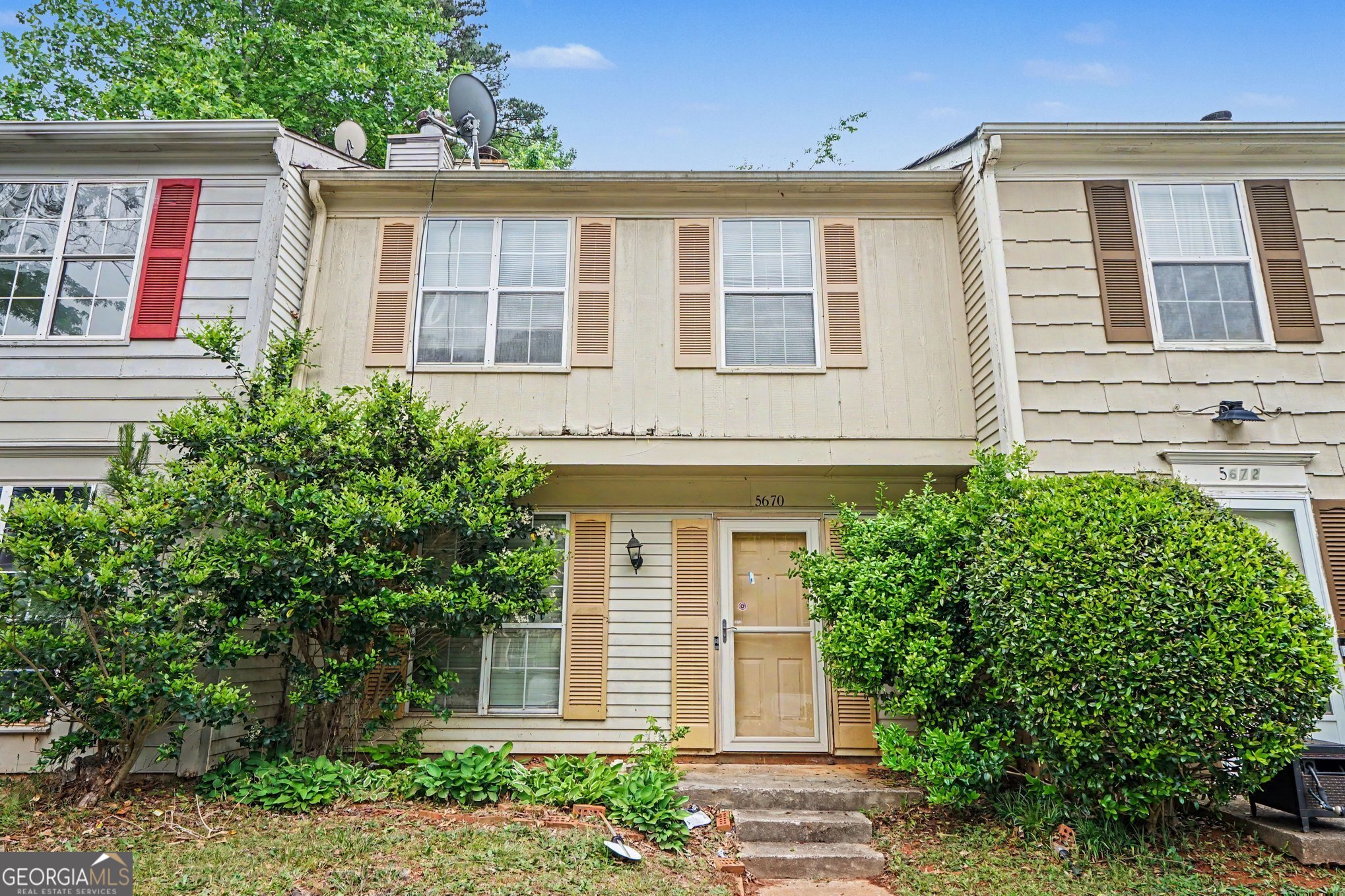 5670 Wells Circle Stone Mountain GA 30087