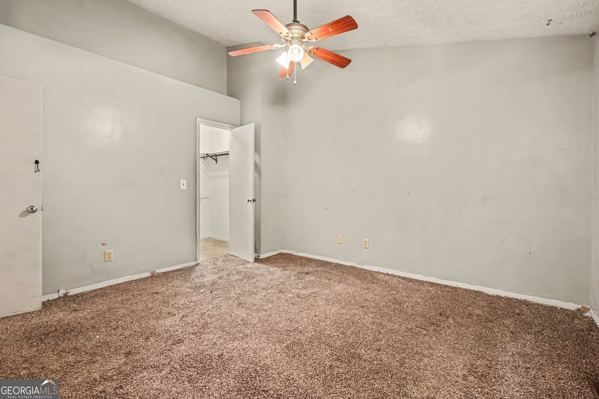 5670 Wells Circle Stone Mountain GA 30087