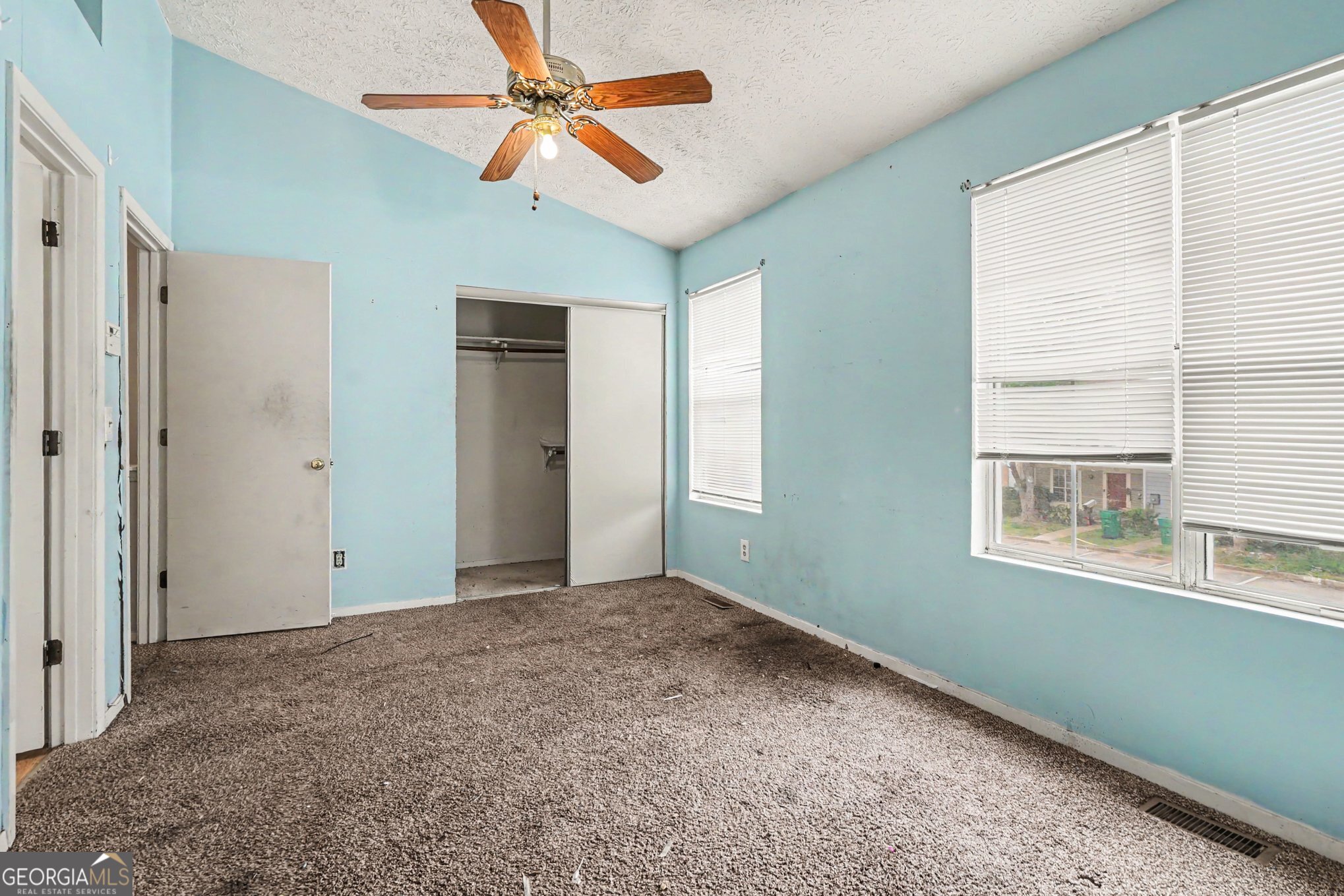 5670 Wells Circle Stone Mountain GA 30087