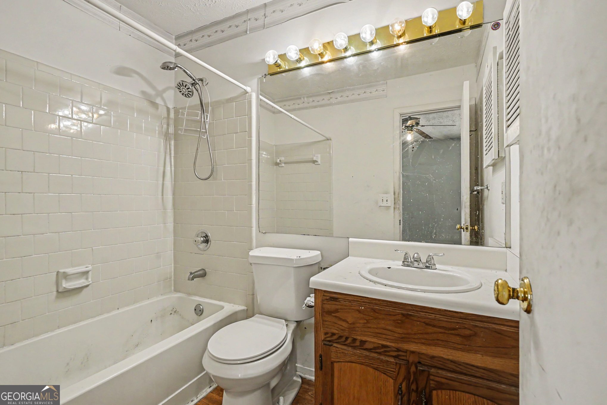 5670 Wells Circle Stone Mountain GA 30087