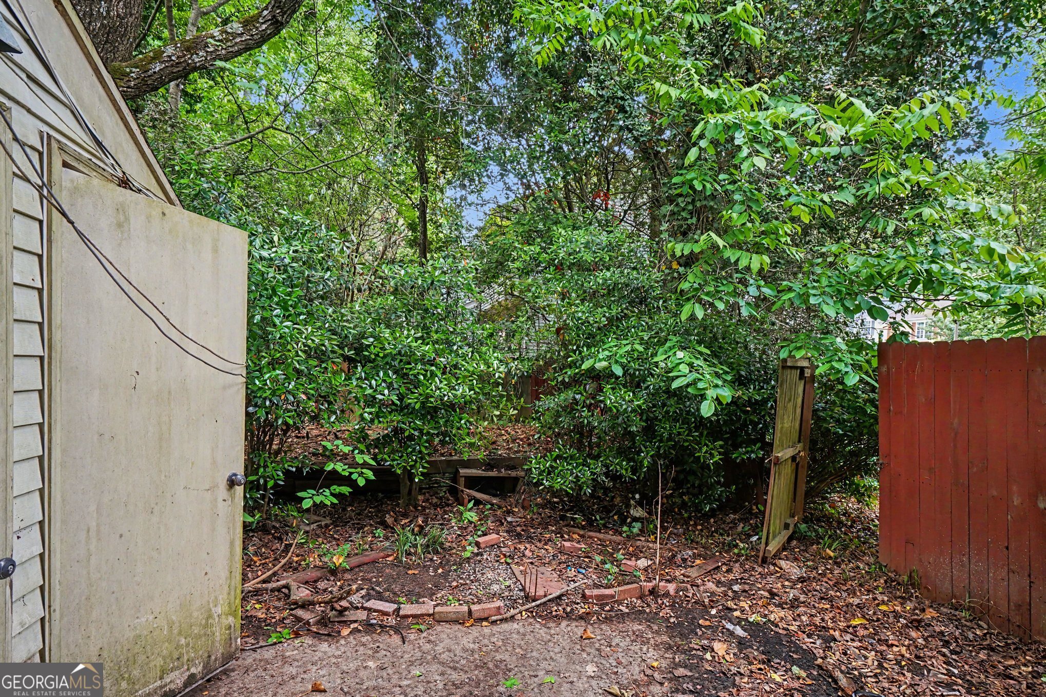 5670 Wells Circle Stone Mountain GA 30087