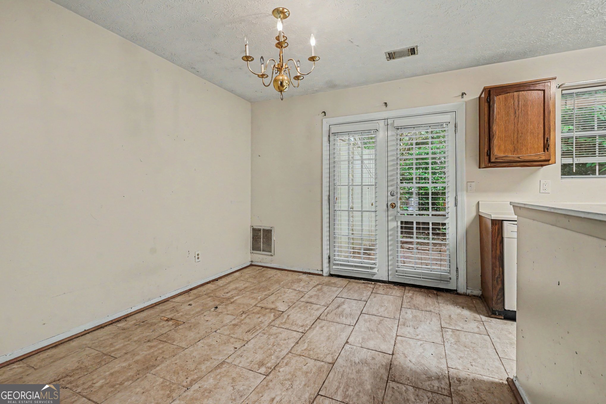 5670 Wells Circle Stone Mountain GA 30087
