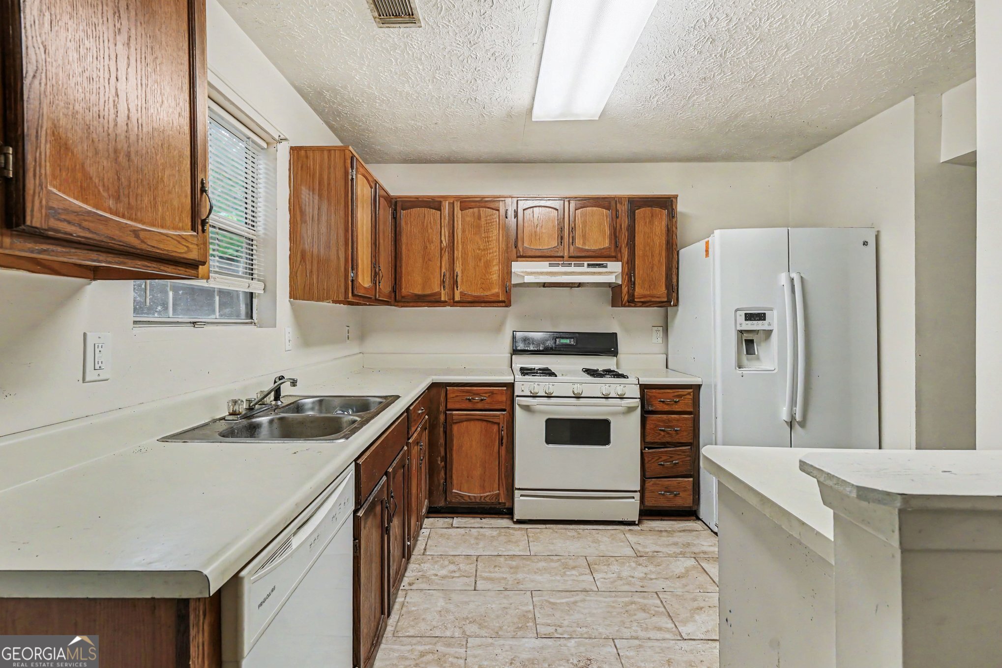 5670 Wells Circle Stone Mountain GA 30087