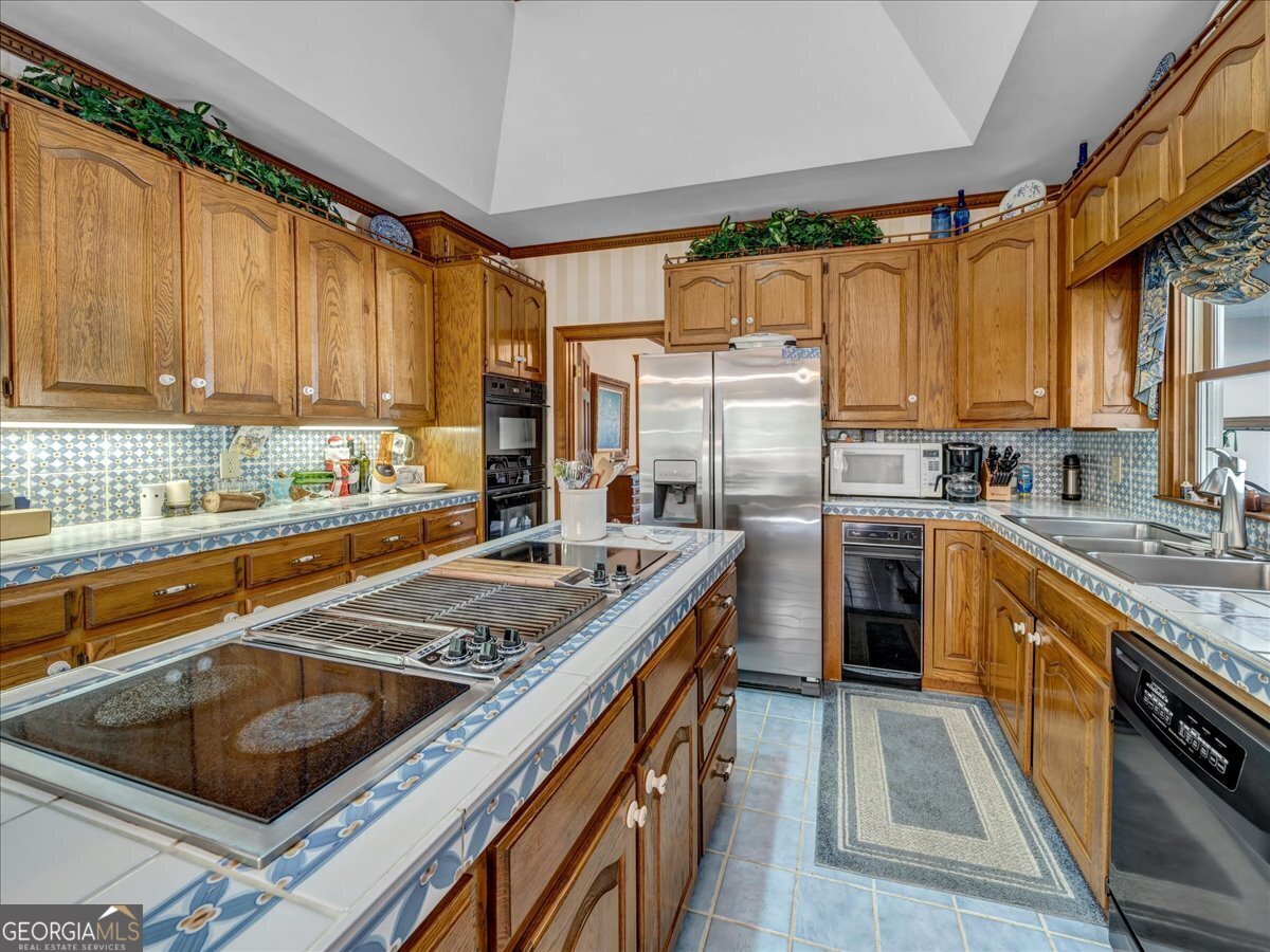 655 Mcdonough Road Hampton GA 30228