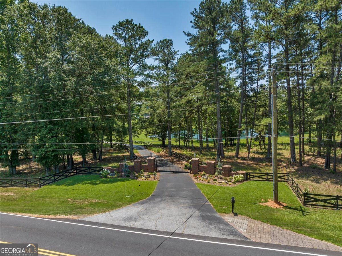 655 Mcdonough Road Hampton GA 30228