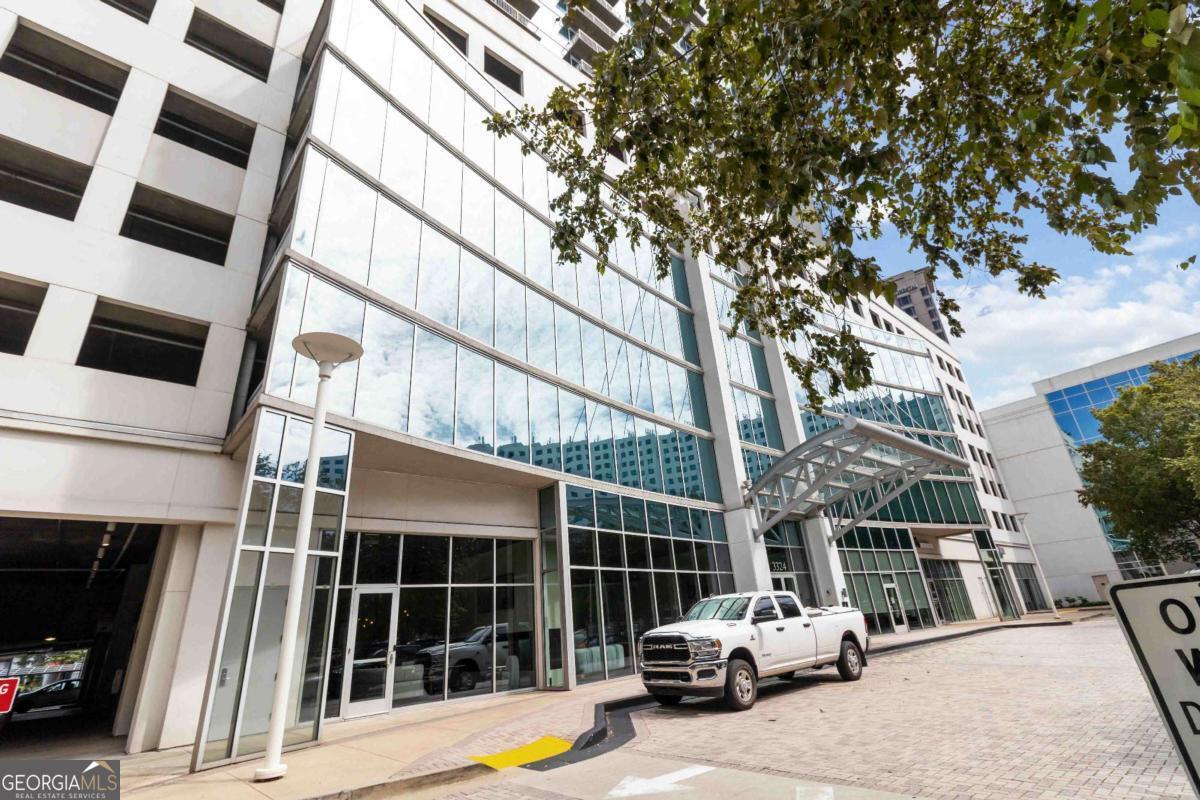 3324 Peachtree Road NE Atlanta GA 30326