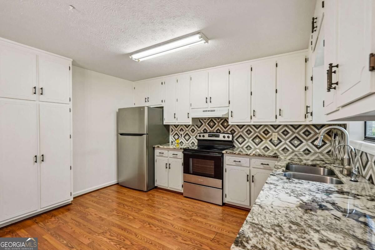 1947 Britt Drive Snellville GA 30078