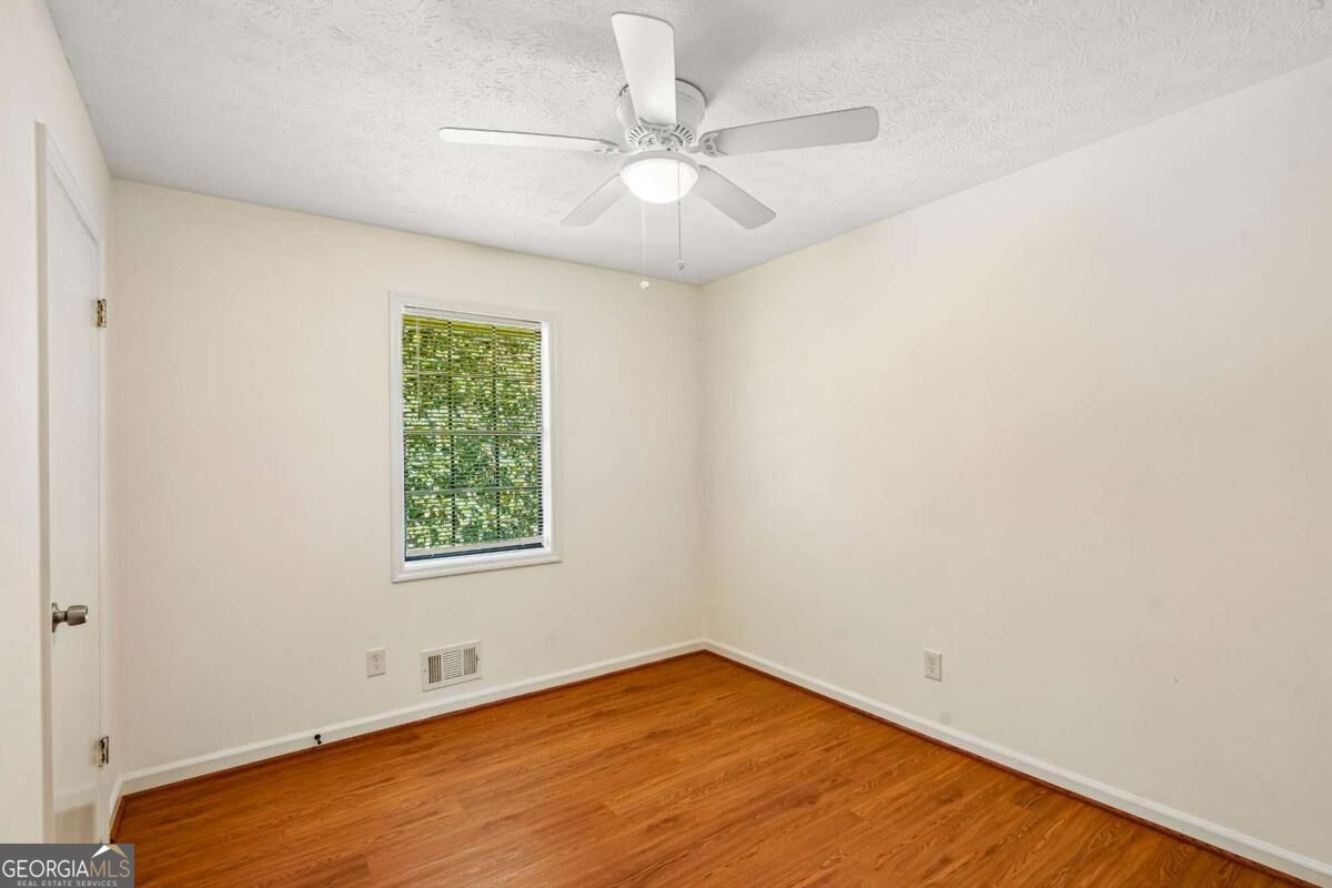 1947 Britt Drive Snellville GA 30078