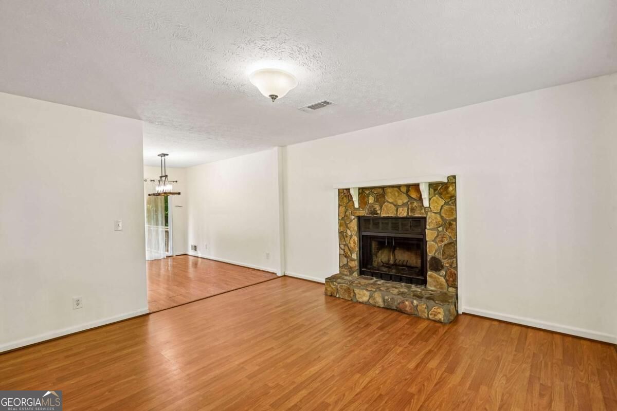1947 Britt Drive Snellville GA 30078