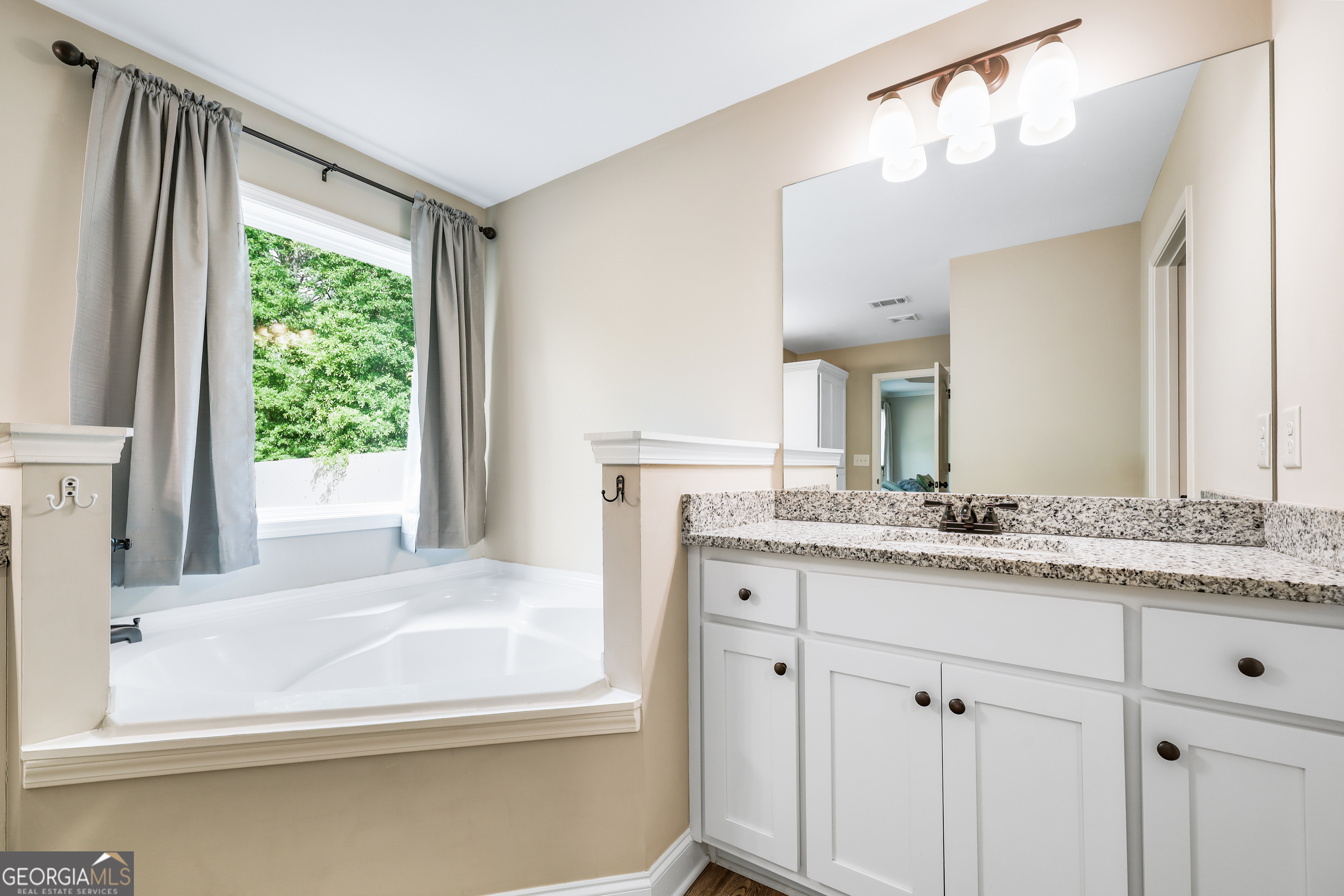 187 Abby Lane Statham GA 30666