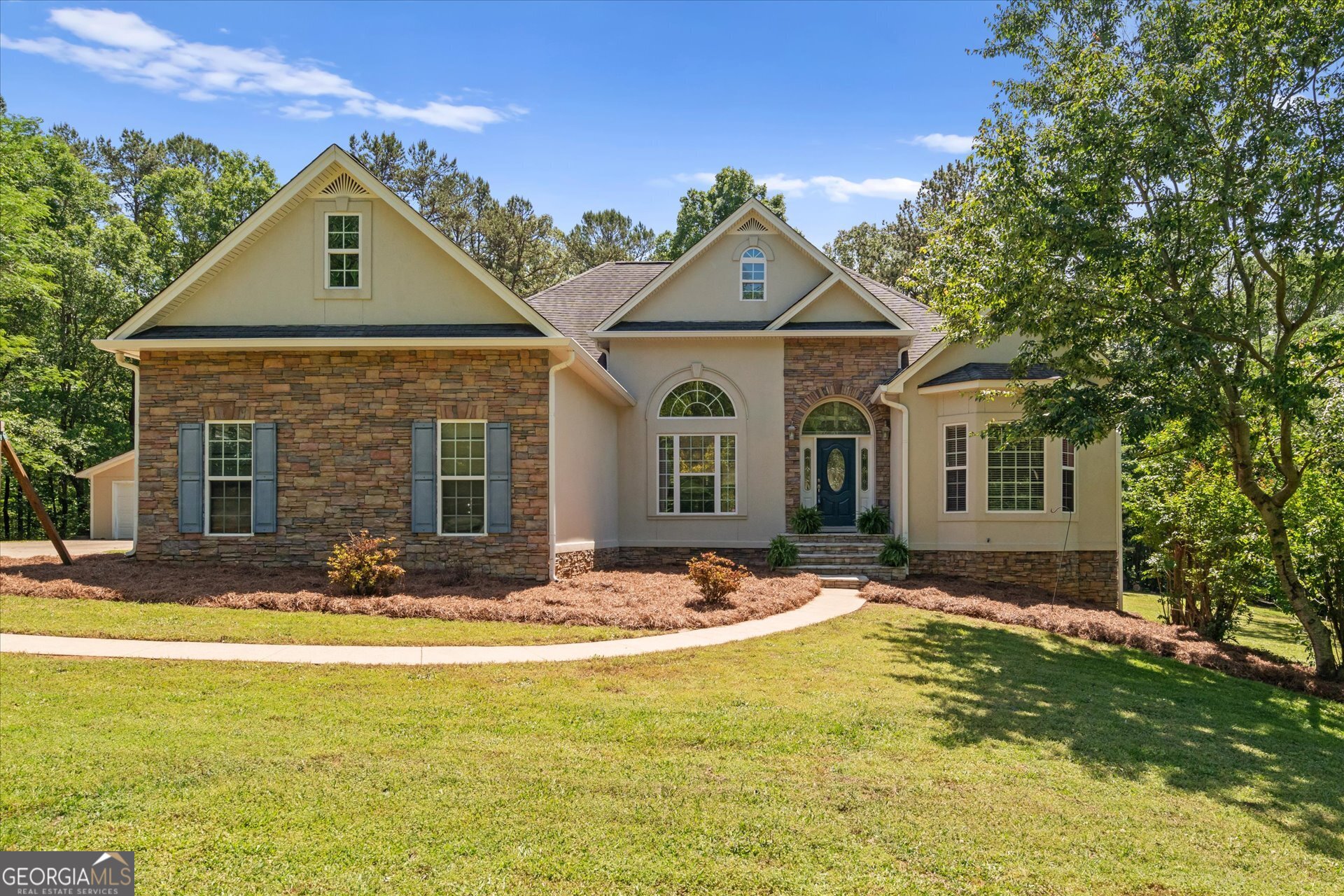 1844 Old Highway 100 Waco GA 30182