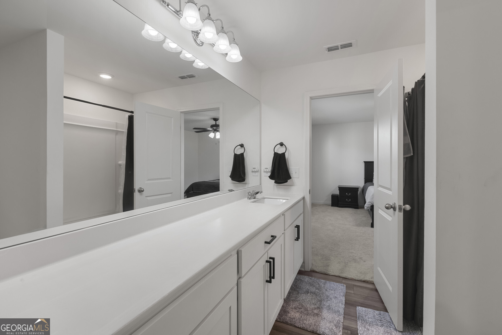 300 Hyde Park Winder GA 30680