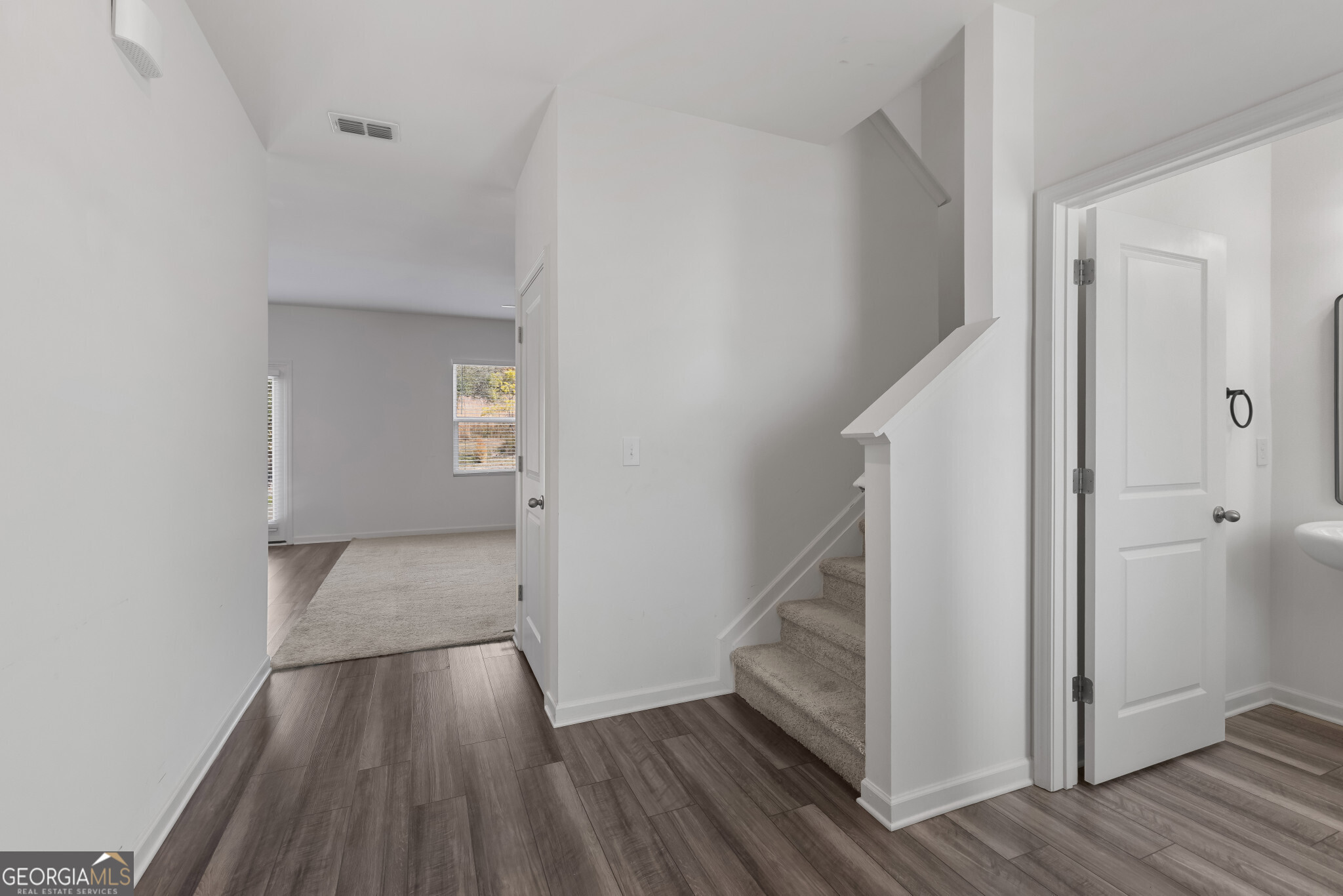 300 Hyde Park Winder GA 30680
