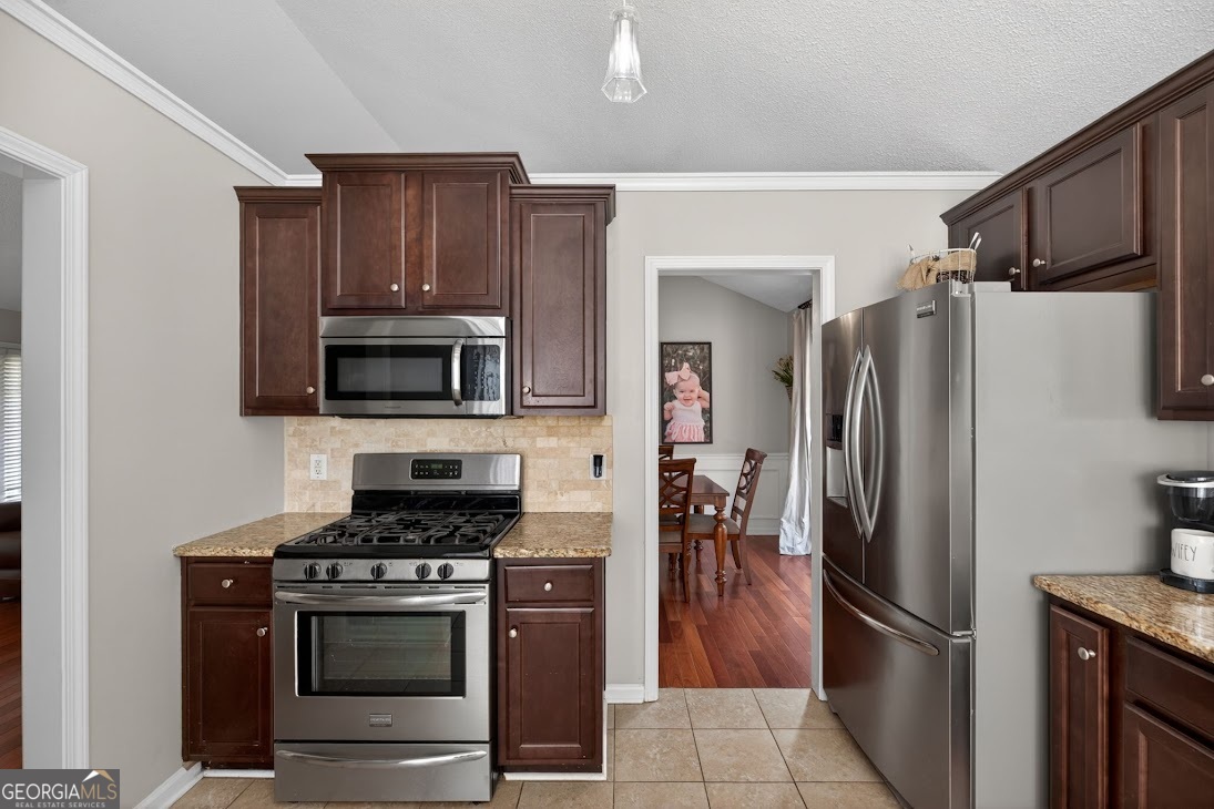 317 Barrington Drive Hiram GA 30141
