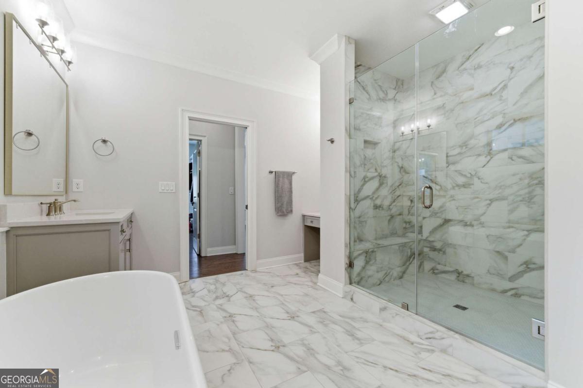 2131 Bellrick Road NW Atlanta GA 30318