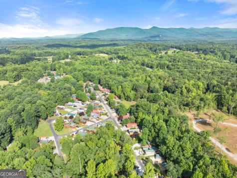 244 Stag Leap Drive Cleveland GA 30528