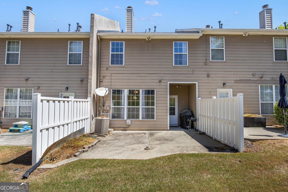 181 Oak Green Drive Lawrenceville GA 30044