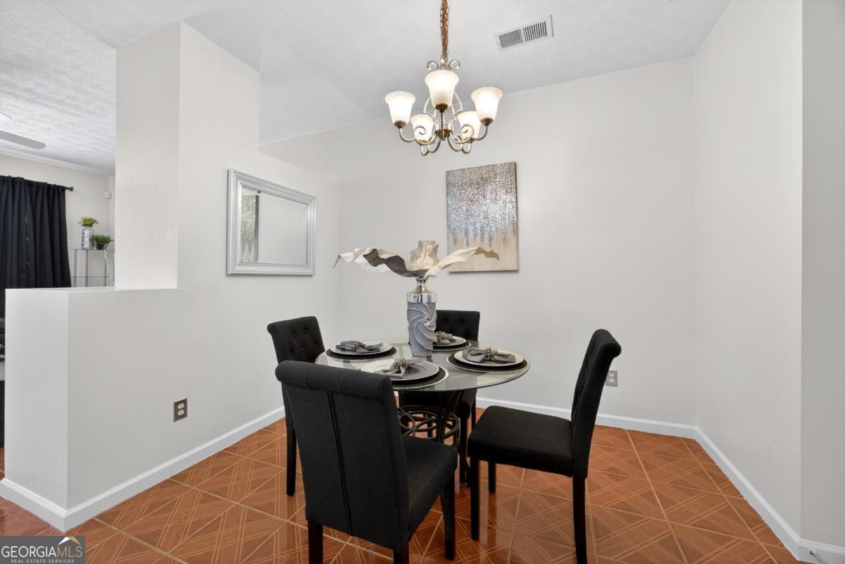 181 Oak Green Drive Lawrenceville GA 30044