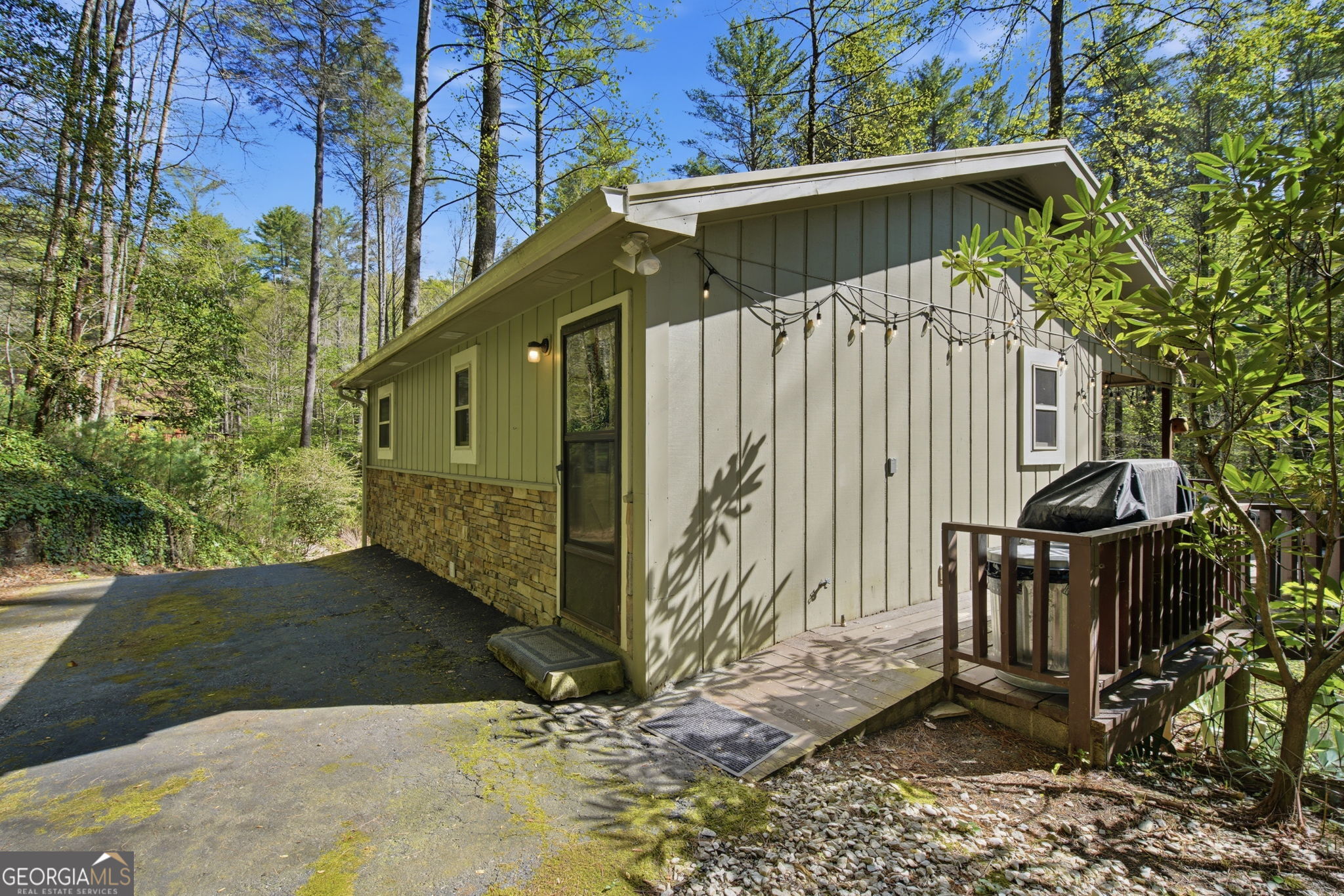 15 Salmon Road Blairsville GA 30512