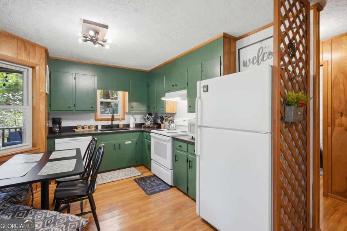 15 Salmon Road Blairsville GA 30512