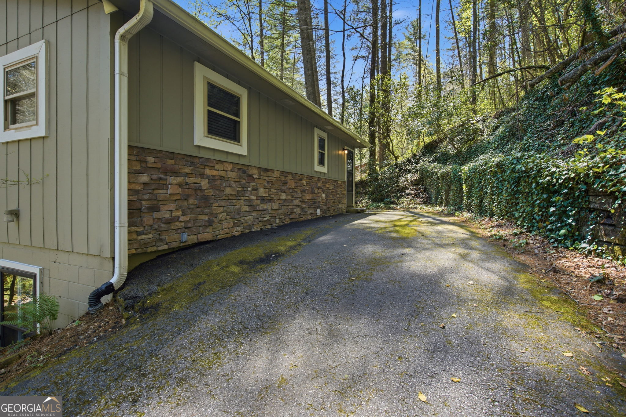 15 Salmon Road Blairsville GA 30512