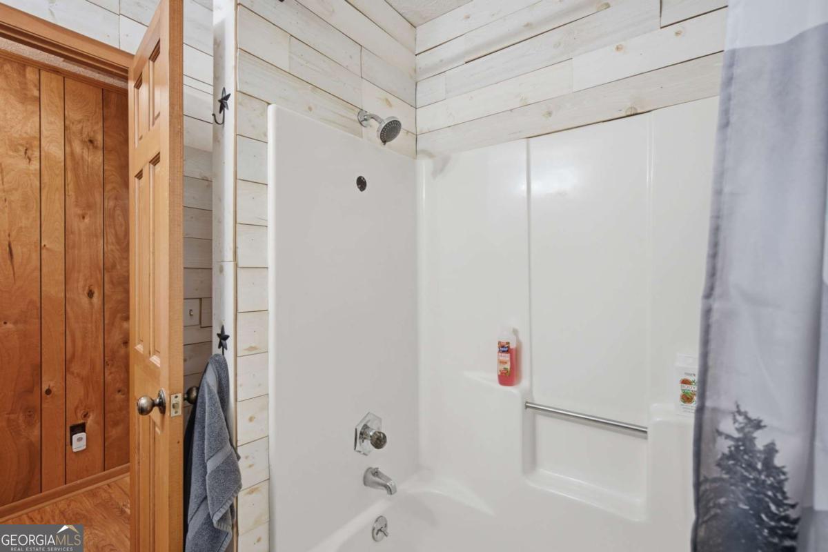 15 Salmon Road Blairsville GA 30512