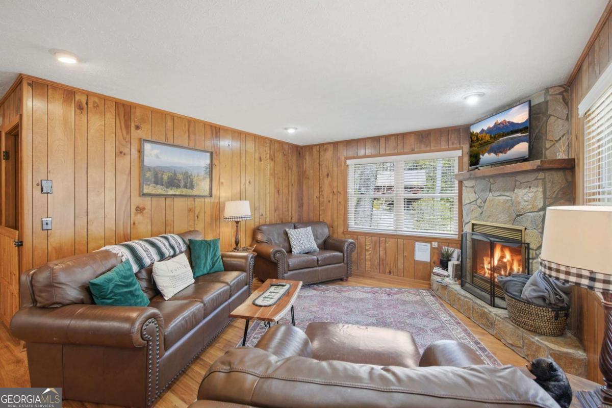 15 Salmon Road Blairsville GA 30512