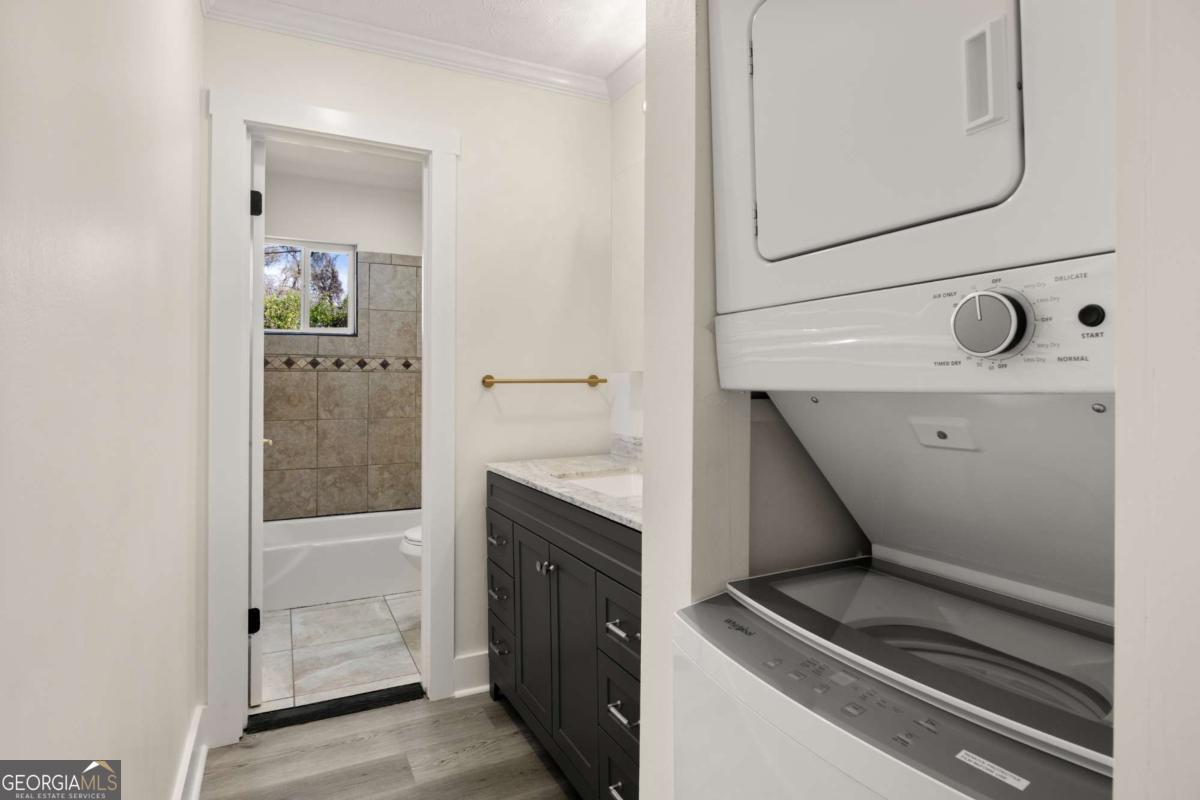 3298 Abbeywood Drive Decatur GA 30034