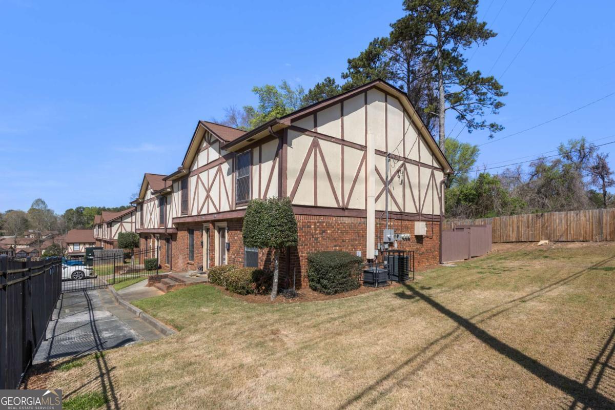3298 Abbeywood Drive Decatur GA 30034