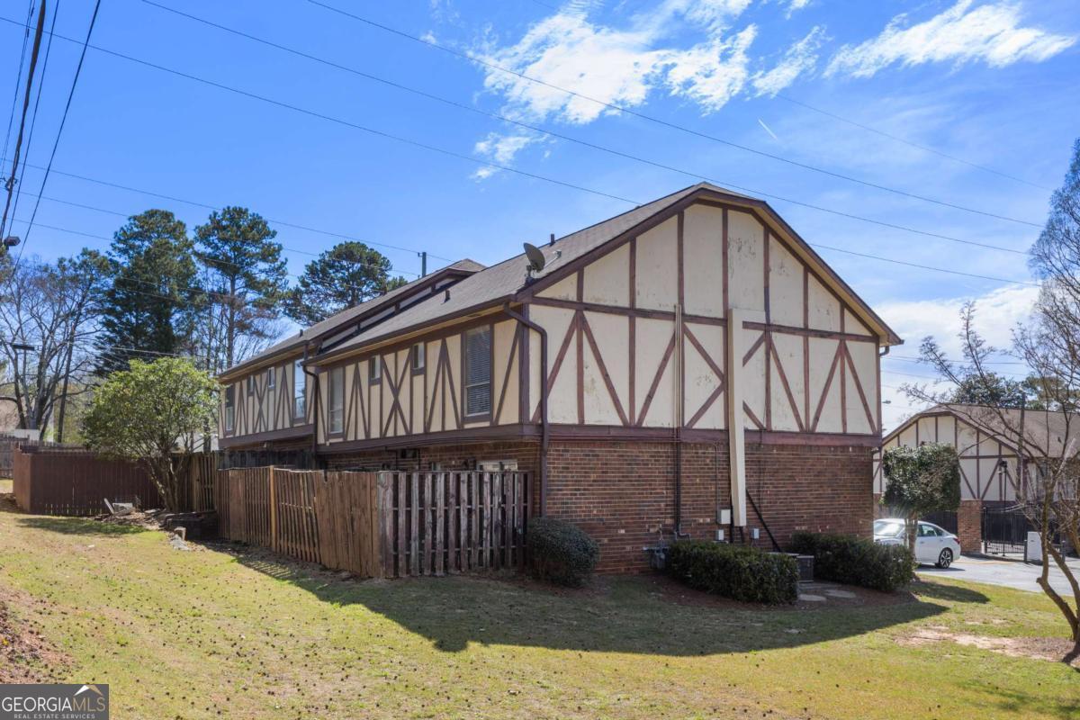 3298 Abbeywood Drive Decatur GA 30034