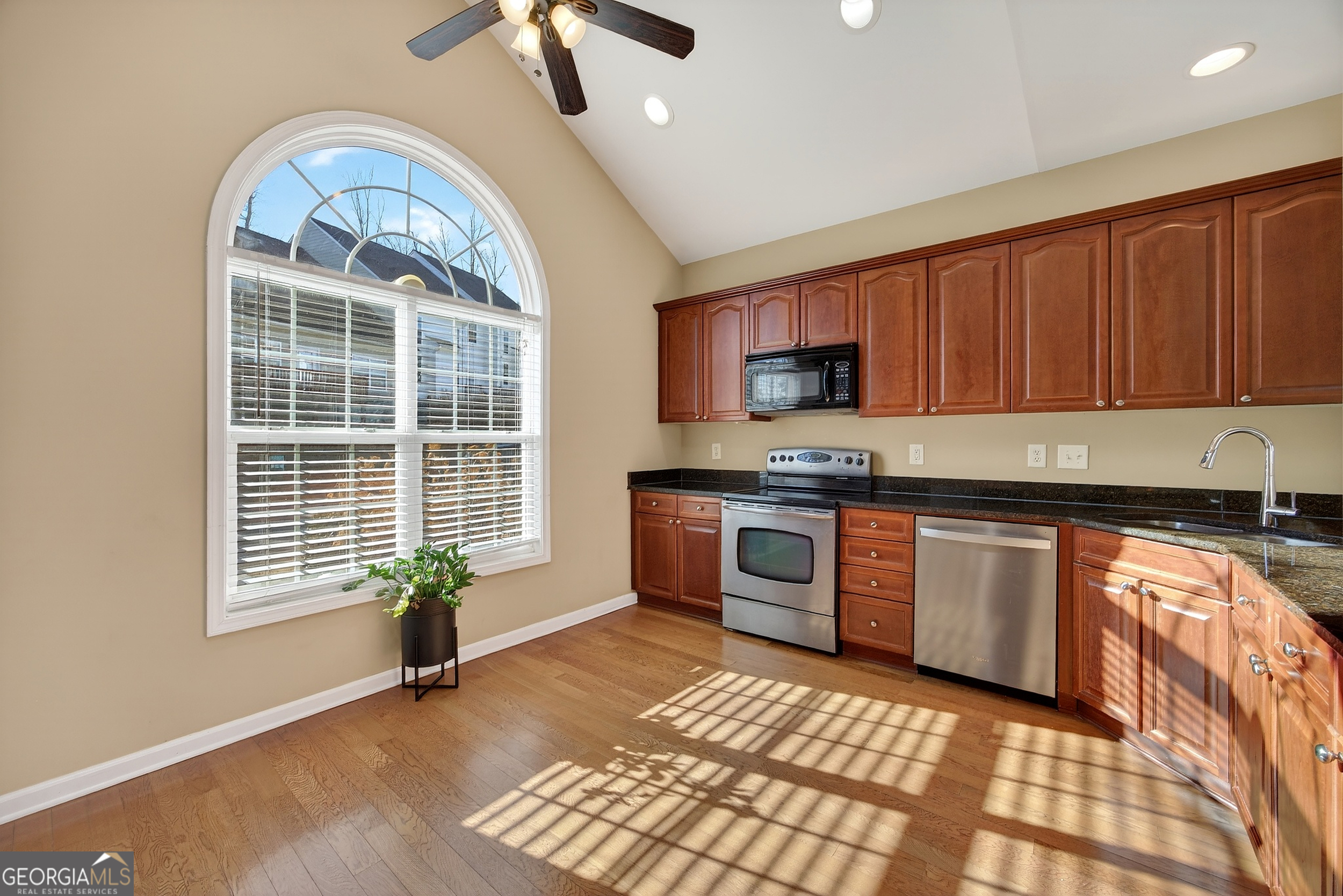358 Guibor Court NW Kennesaw GA 30144
