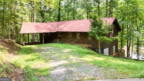 1101 River Road Cleveland GA 30528