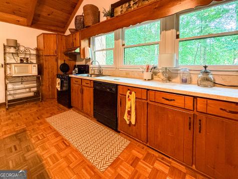 1101 River Road Cleveland GA 30528