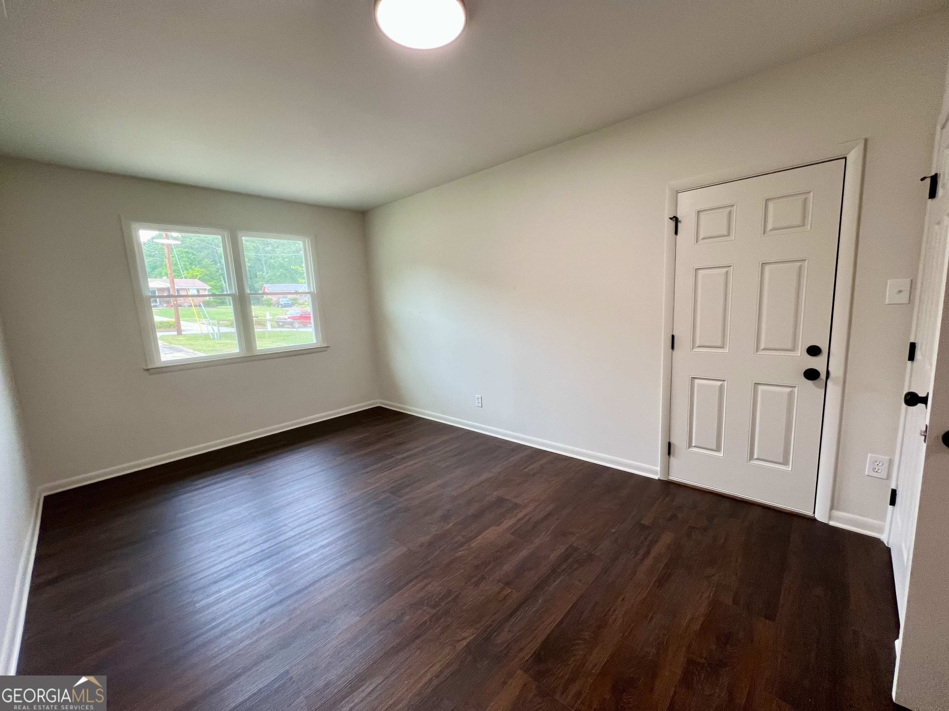 2649 Oak Circle Ellenwood GA 30294