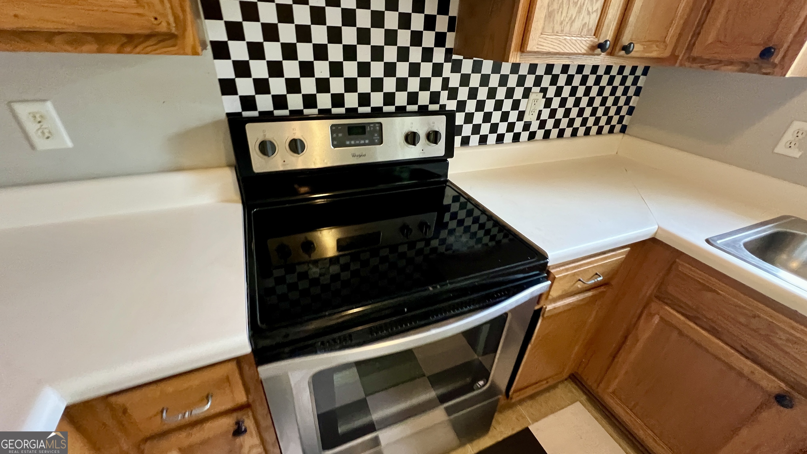 195 Creekside Drive Grantville GA 30220