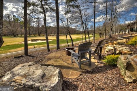 400 Old Toccoa Farm Loop Mineral Bluff GA 30559