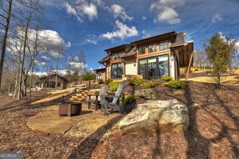 400 Old Toccoa Farm Loop Mineral Bluff GA 30559